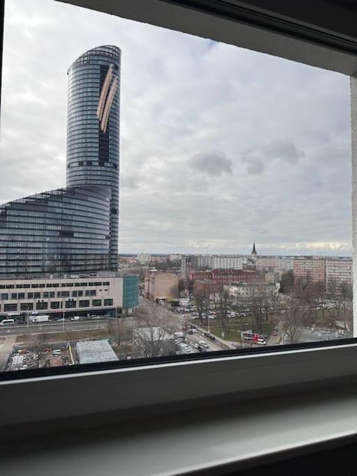 New Apart - Next To Sky Tower Appartamento Breslavia Esterno foto